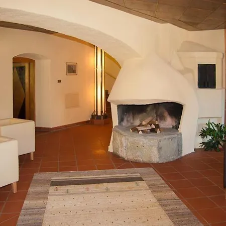 Отель Bergkristall 4*