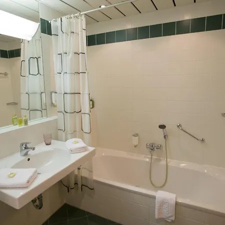 Отель Bergkristall Вильдальпен