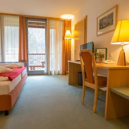 Отель Bergkristall