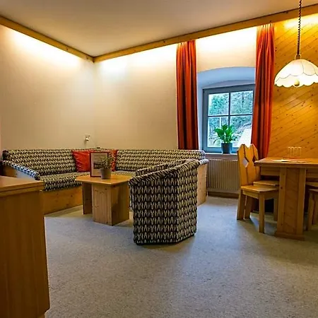Hotel Bergkristall 4*