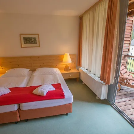 Bergkristall Отель Вильдальпен